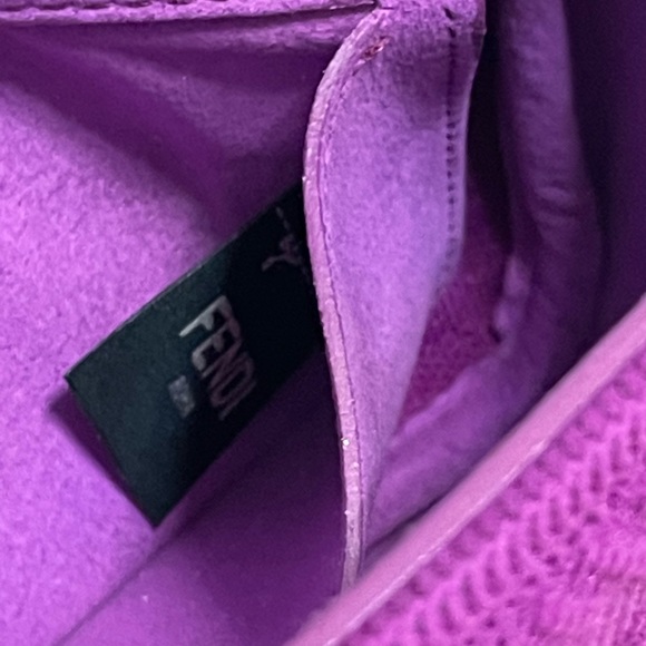 TODAY only🎄SALE FENDI baguette bag New absolutely gorgeous limited edition - Picture 12 of 17